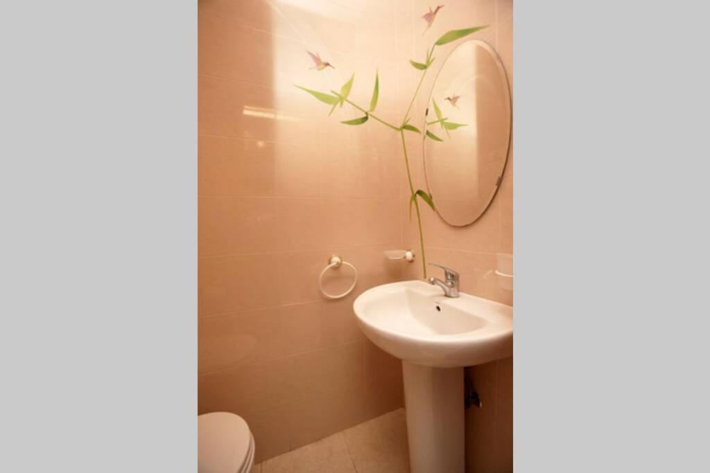 Apartamento Barrio Alfalfa Apartment Sevilla Exterior foto